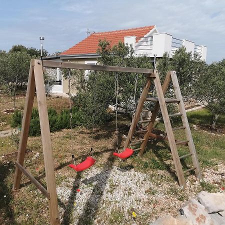 Vila Lila 小德尔韦尼克岛 外观 照片